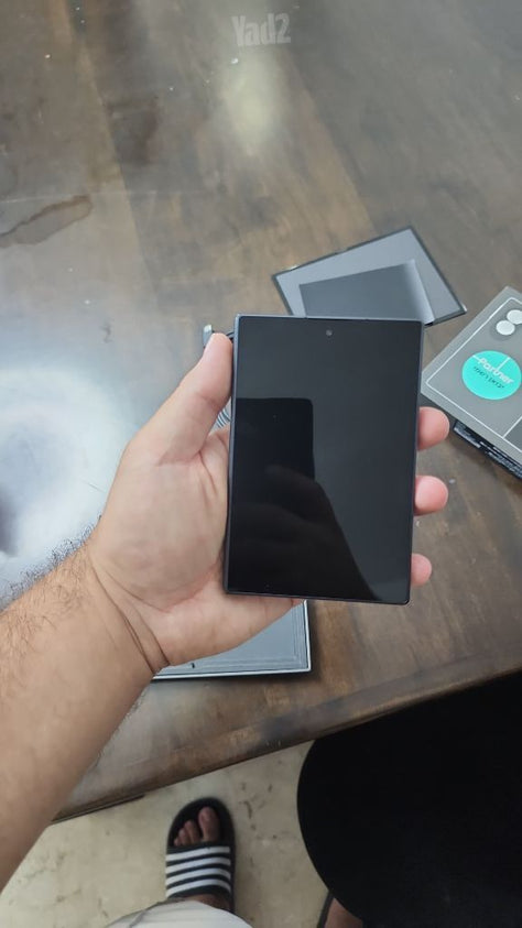 Z fold 8 1TB 16GB ram