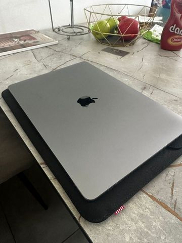 Macbook pro m1