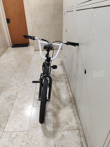אופני BMX מבית Mongoose