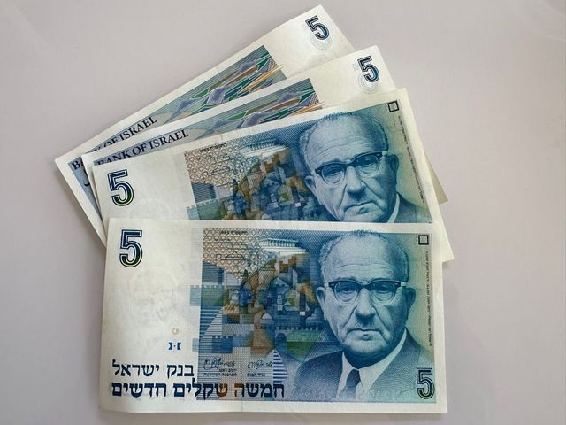 שטרות