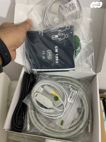 מוניטור רפואי מסוג contect