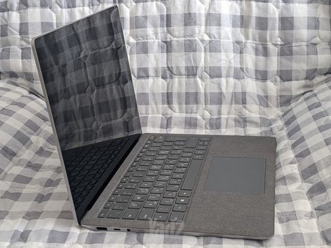 Surface Laptop 4  2022