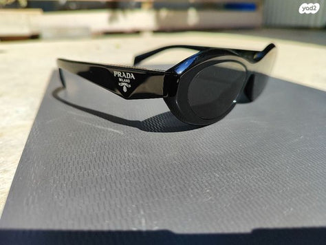 משקפי שמש פראדה PRADA
