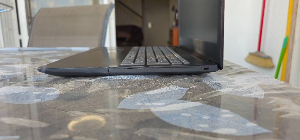 מחשב נייד lenovo ideapad 330