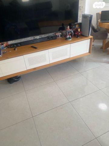 מזנון תלוי