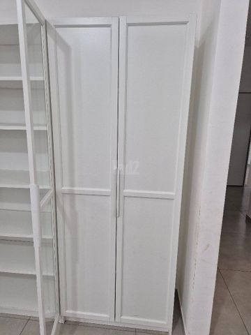ארונות