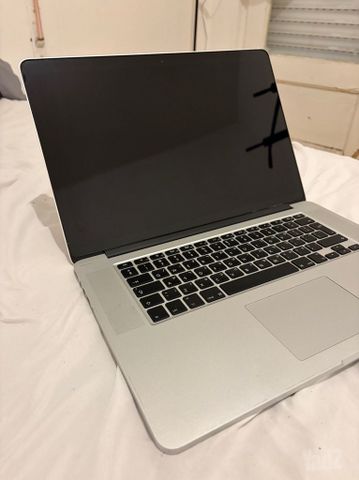 מקבוק פרו 15״ 2015 512GB