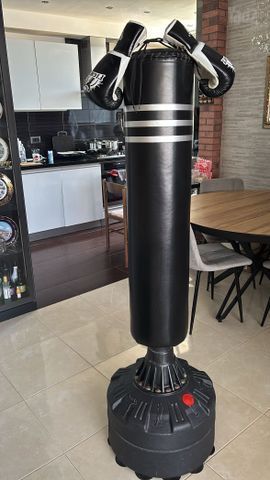 שק אגרוף עומד