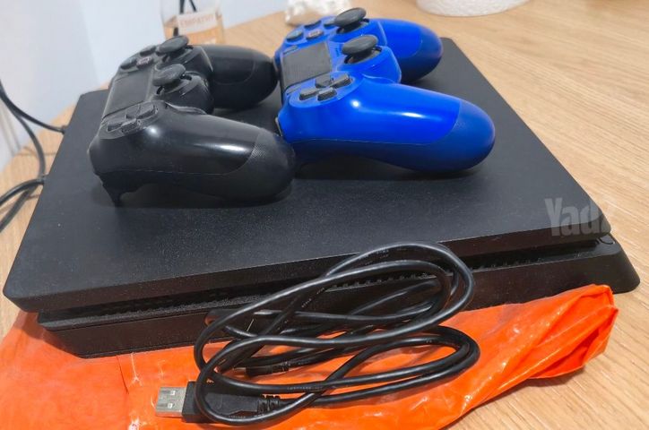 PlayStation 4