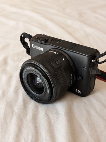Canon EOS M10