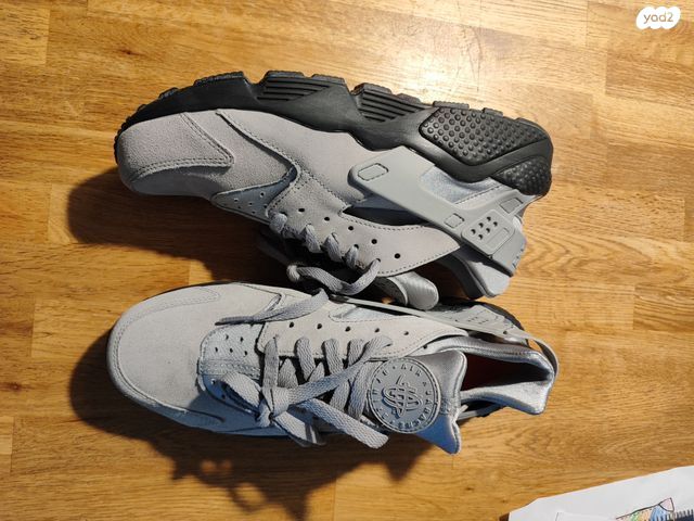 NIKE AIR HUARACHE RUN SE
