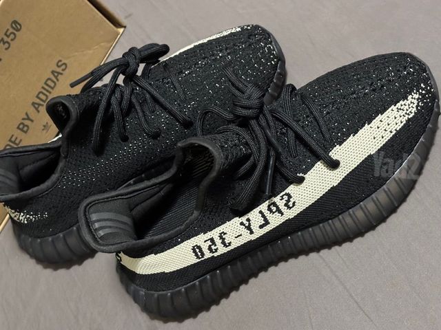 נעלי YEEZY BOOST 350 חדשות