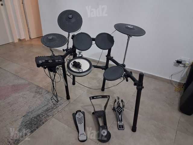 Yamaha DTX502 Electric DrumKit