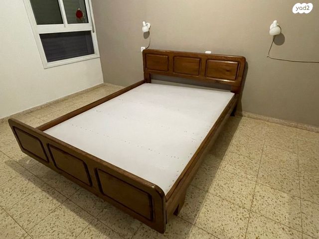 מיטה זוגית