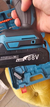 מברגה נטענת