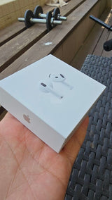 AirPods 4