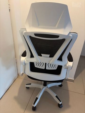 כיסא מחשב חדש