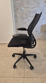 כסא humanscale liberty