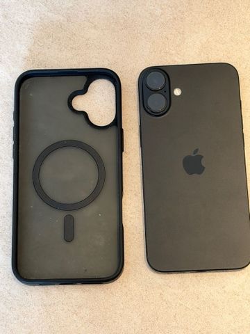 אייפון 16 plus
