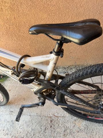 GT Force שיכוך מלא