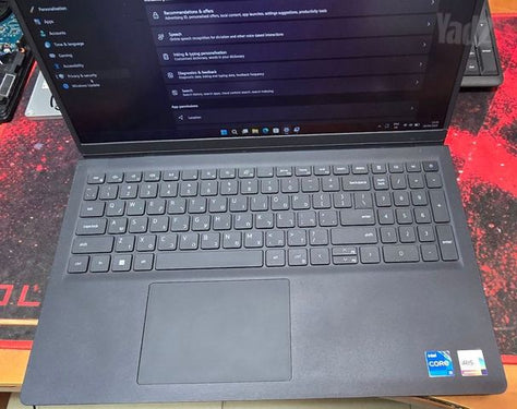 מחשב נייד dell vostro 3520 i5
