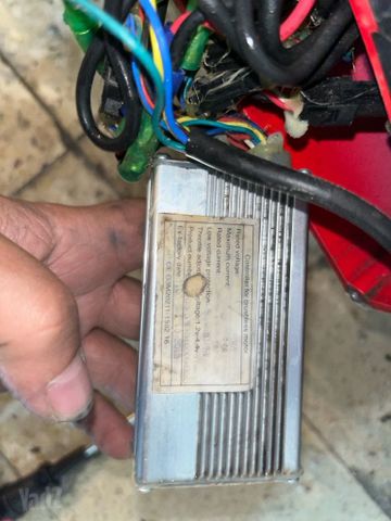 בקר אופניים מוקטן 250W 19W