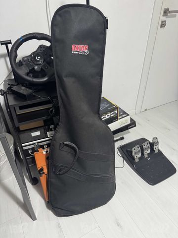 Cort G250 גיטרה ותיק נשיאה