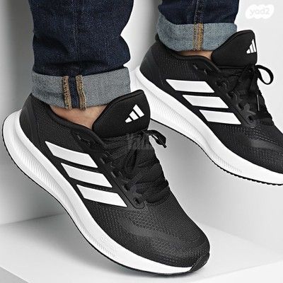 נעלי ספורט Adidas