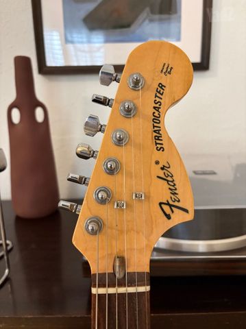 Fender ST72 japan