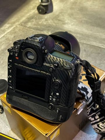Nikon D850-11.4k clicks+lens