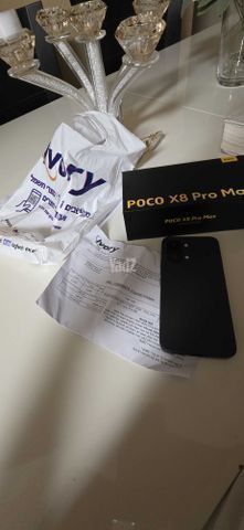 Poco X8 Pro Max giga