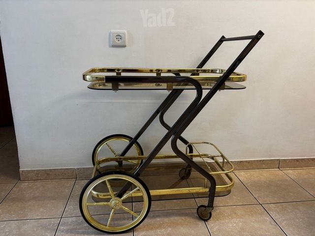 שולחן