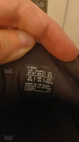 נעלי ספורט ASICS