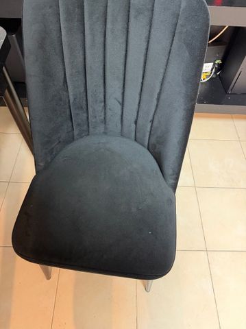 שולחן