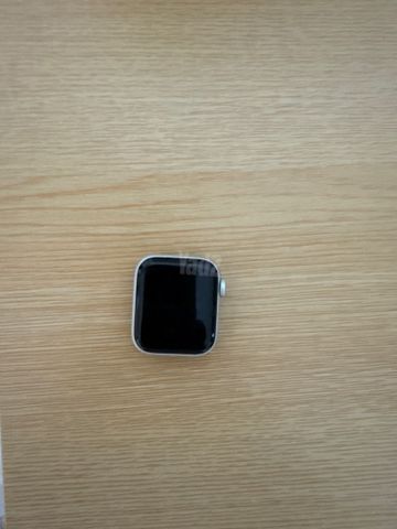 Apple whatch  se2  סלולר