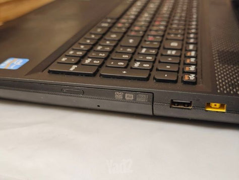 לפטופ Lenovo עם SSD