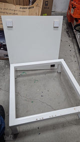 במות תצוגה 60*60.