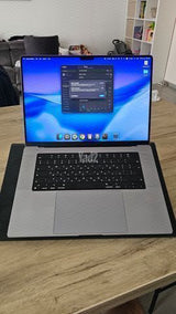 MacBook M1 Pro 16 inch