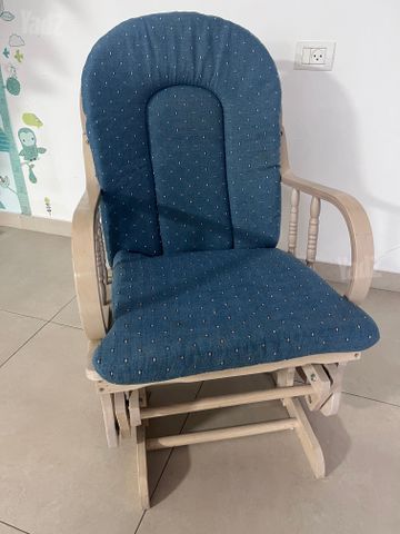 כורסת הנקה