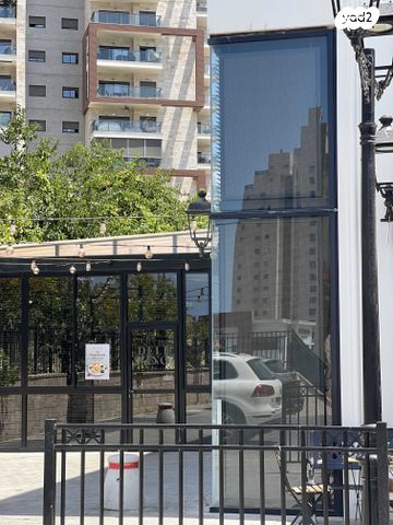 צמד מסכי LED מקצועיים לעסק שלט