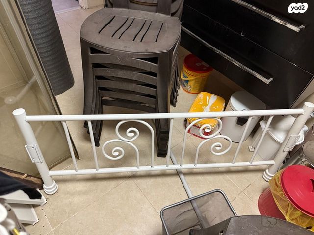 מיטת ברזל