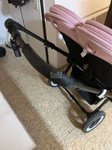 עגלת תאומים