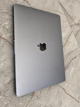 MacBook Pro 13 16GBram 512GB
