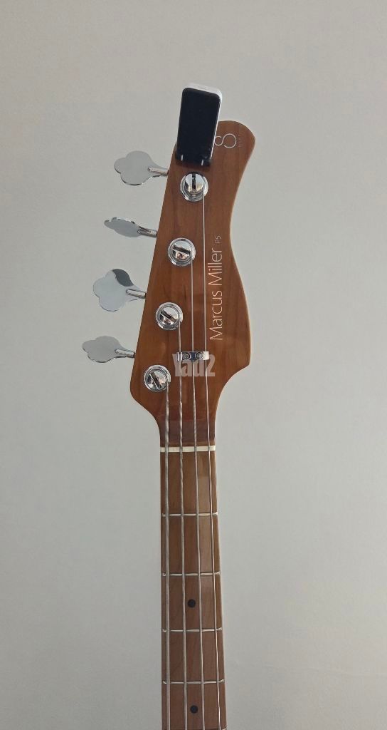 גיטרה בס sir Marcus Miller