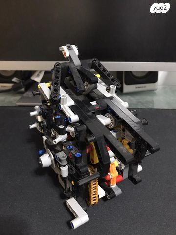 לגו 42130 - BMW M 1000 RR