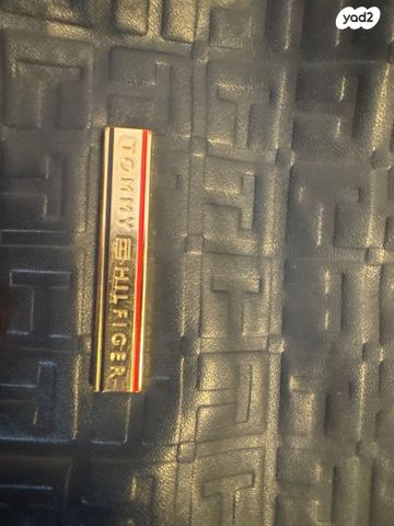 תיק Tommy Hilfiger