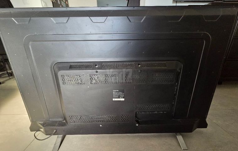טלויזית TOSHIBA 49U7751EV