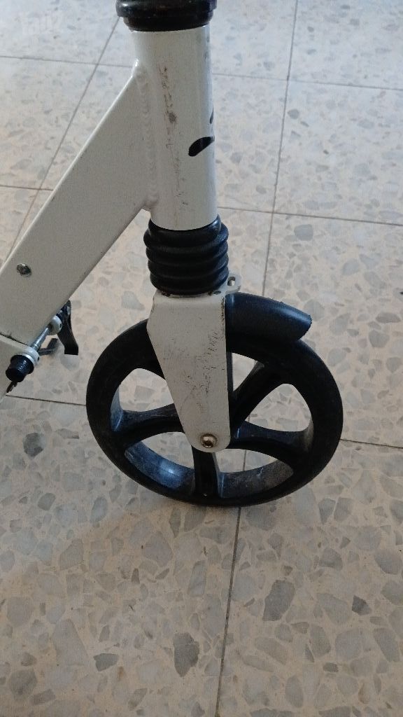 קורקינט.