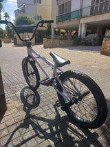 אןפני BMX HARO LEUCADIA
