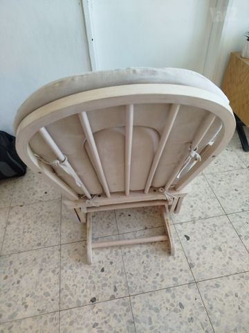 כורסת הנקה